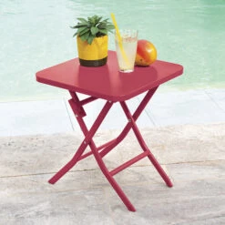 Table D'appoint De Jardin Carrée Greensboro Grenade